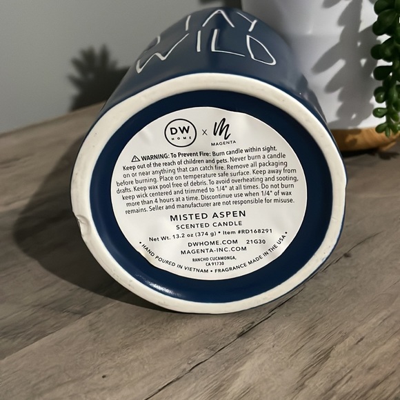 Rae Dunn Scented Candle Stay Wild - Picture 5 of 6